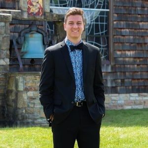 Meet your Posher, Mircea